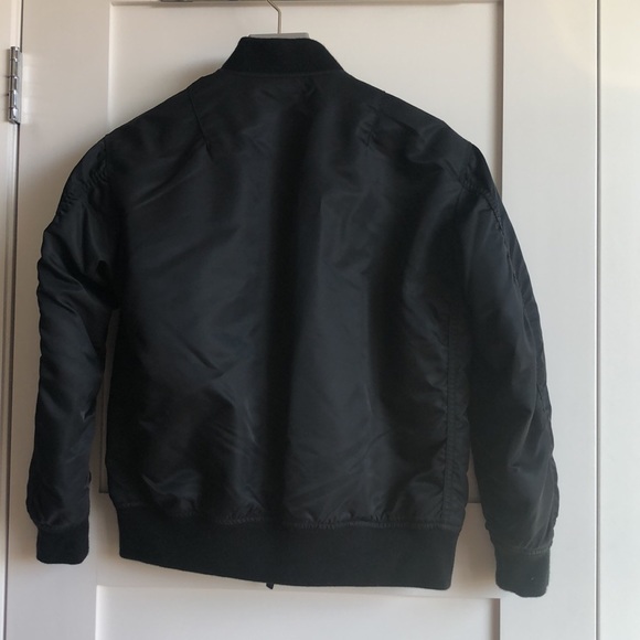 EUC Uniqlo boys jacket size 11-12 - Picture 6 of 6